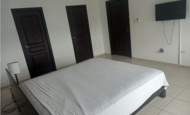 SEA Confiable Vende PH Vista del Mar Av Balboa 2 Recamaras