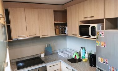 Depto amoblado 2 dorm con 2 Estacionamientos y Bodega