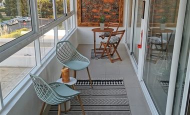 Depto amoblado 2 dorm con 2 Estacionamientos y Bodega