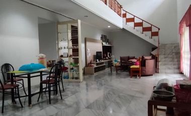 Dijual Rumah  Di   Sayap Sutami - Bandung Utara