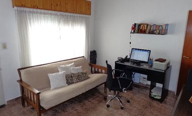 Casa en venta en Lanus Oeste