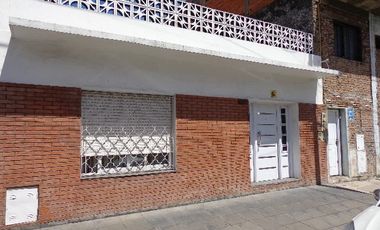 Casa en venta en Lanus Oeste