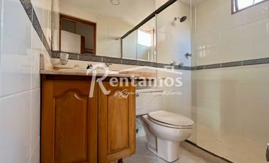 apartamento en arriendo en la salle. Cod A775807