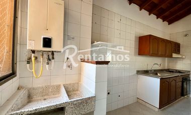 apartamento en arriendo en la salle. Cod A775807