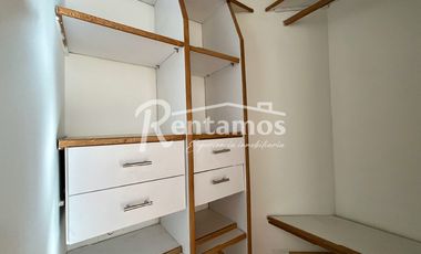 apartamento en arriendo en la salle. Cod A775807