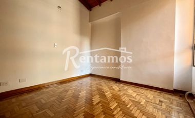 apartamento en arriendo en la salle. Cod A775807