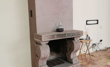 Casa en Lomas de  Santa María con Departamentos