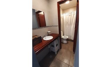 Duplex 4 ambientes con garage doble paralelo