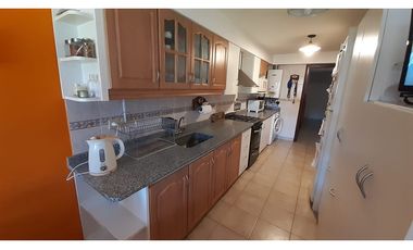 Duplex 4 ambientes con garage doble paralelo