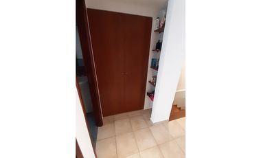 Duplex 4 ambientes con garage doble paralelo