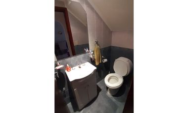 Duplex 4 ambientes con garage doble paralelo