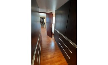 Duplex 4 ambientes con garage doble paralelo