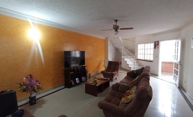 apartamento en venta en urb. las flores. Cod V120003