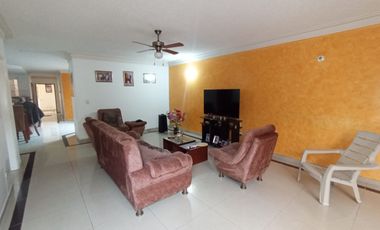 apartamento en venta en urb. las flores. Cod V120003