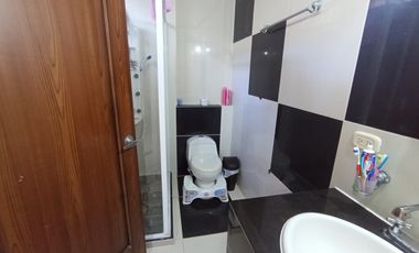 apartamento en venta en urb. las flores. Cod V120003