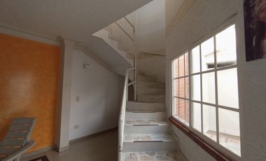 apartamento en venta en urb. las flores. Cod V120003