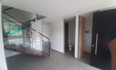 casa en arriendo en sector la macarena. Cod A114259