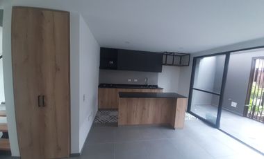 casa en arriendo en sector la macarena. Cod A114259