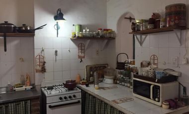 Venta de Casa 4 AMBIENTES, Ituzaingó.