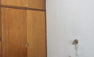 Venta de Casa 4 AMBIENTES, Ituzaingó.