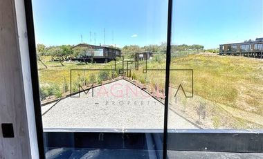 Casa Nueva en venta, Vista al mar, en condominio, Matanzas