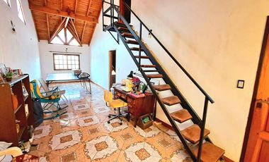 Chalet en venta en Castelar Sur