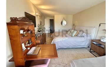 Depto Remodelado en Venta, 4D/3B, Las Condes