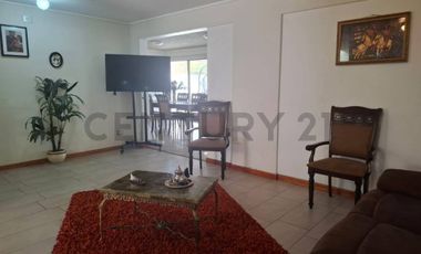 CASA EN VENTA, 4 DORMITORIOS 4 BAÑOS, COLINA