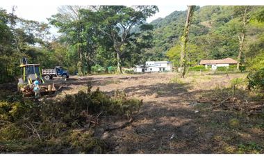 Vendo Lote en Parcelación cerrada Vereda La Argentina Villavicencio