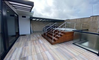 ESPECTACULAR PENT HOUSE EN EL ALTO DE LAS PALMAS