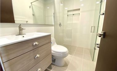 ESPECTACULAR PENT HOUSE EN EL ALTO DE LAS PALMAS