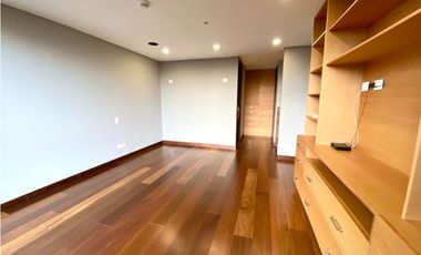 ESPECTACULAR PENT HOUSE EN EL ALTO DE LAS PALMAS