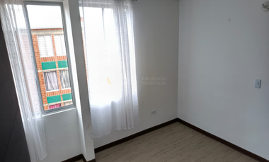 apartamento en arriendo en san francisco. Cod A6213