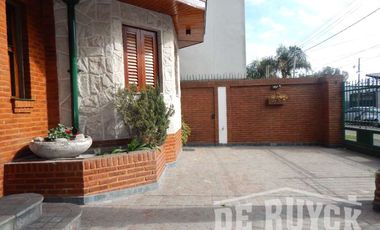 Chalet en venta en Quilmes Oeste