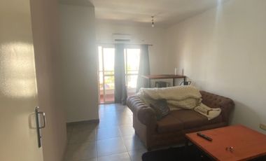 Departamento en venta en Remedios de Escalada Oeste