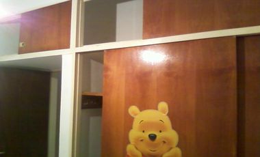 Casa americana en buen estado con 2 dormitorios en Barrio Almafuerte