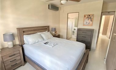 SE VENDE CASA EN MONTELIMAR EN $155,000 AM
