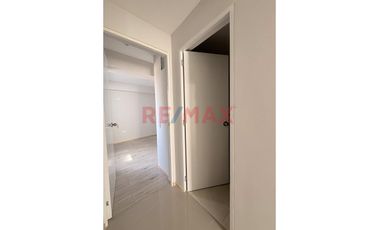 🔑 Tu Nuevo Hogar Te Espera En La Urb. Los Pinos – 7Mo Piso, Y Sin Alcabala 💫