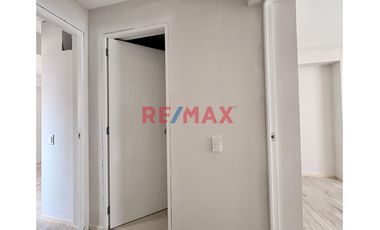 🔑 Tu Nuevo Hogar Te Espera En La Urb. Los Pinos – 7Mo Piso, Y Sin Alcabala 💫