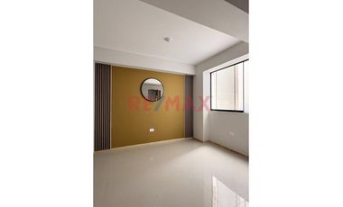 🔑 Tu Nuevo Hogar Te Espera En La Urb. Los Pinos – 7Mo Piso, Y Sin Alcabala 💫