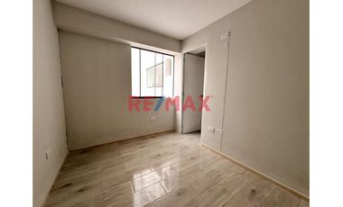 🔑 Tu Nuevo Hogar Te Espera En La Urb. Los Pinos – 7Mo Piso, Y Sin Alcabala 💫