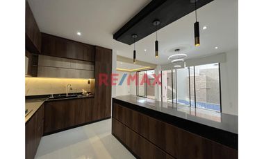 🏡 ¡Casa Inteligente De Estreno En Venta – Urb. Los Corales I, Piura!