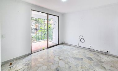 APARTAMENTO EN VENTA O RENTA OESTE EN EDIFICIO. Cod A10039