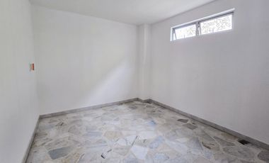 APARTAMENTO EN VENTA O RENTA OESTE EN EDIFICIO. Cod A10039