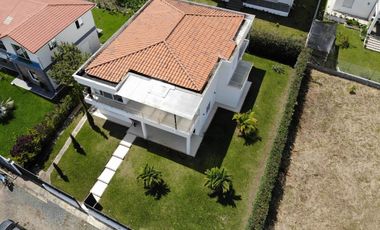 casa condominio en venta en darien. Cod V1212