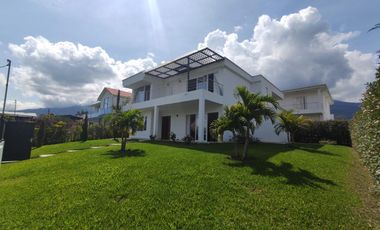 casa condominio en venta en darien. Cod V1212