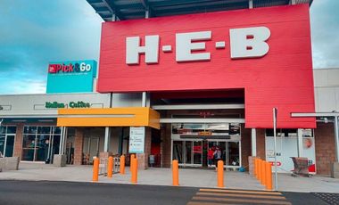 Local en Renta, HEB, Irapuato, Gto. 36 m²