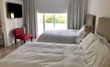 ALQUILER TEMPORARIO, NORDELTA EN EL EXCLUSIVO BARRIO DE CALETAS. DICIEMBRE, ENERO, FEBRERO Y MARZO