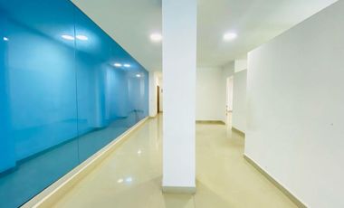 edificio en arriendo en paraguay. Cod A90295