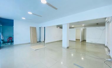 edificio en arriendo en paraguay. Cod A90295